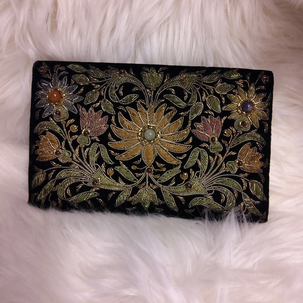 Huguenot Creation Vintage Purse